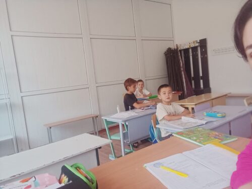 Работа в кружках и студиях.