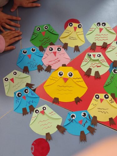 Работа в кружках и студиях.