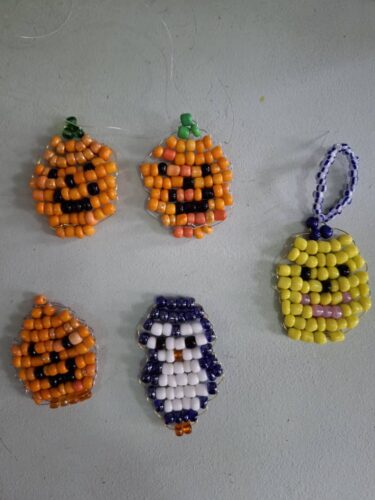 Работа в кружках и студиях.