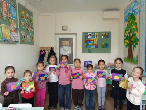 Работа в кружках и студиях.