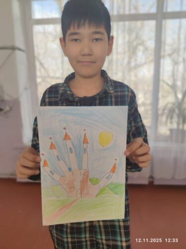 Работа в кружках и студиях.