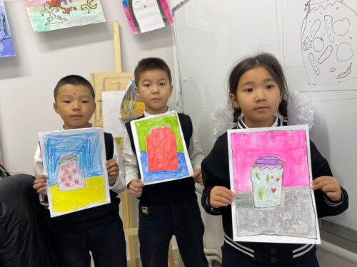 Работа в кружках и студиях.