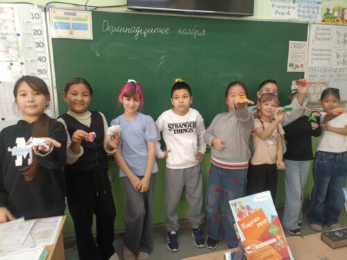 Работа в кружках и студиях.