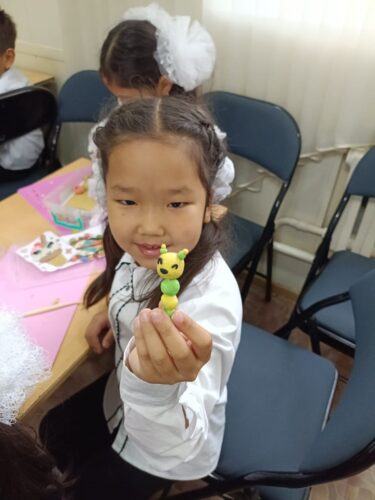 Работа в кружках и студиях.