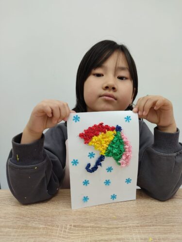 Работа в кружках и студиях.