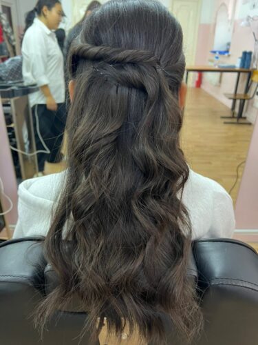 Работа в кружках и студиях.