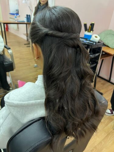 Работа в кружках и студиях.