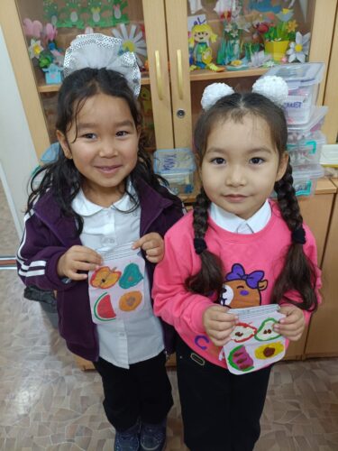 Работа в кружках и студиях.