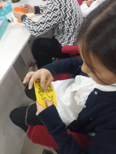 Работа в кружках и студиях.