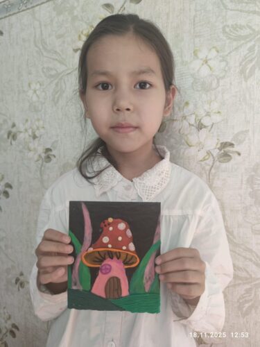 Работа в кружках и студиях.