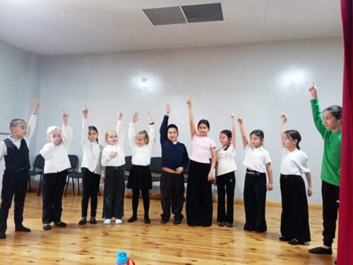 Работа в кружках и студиях.