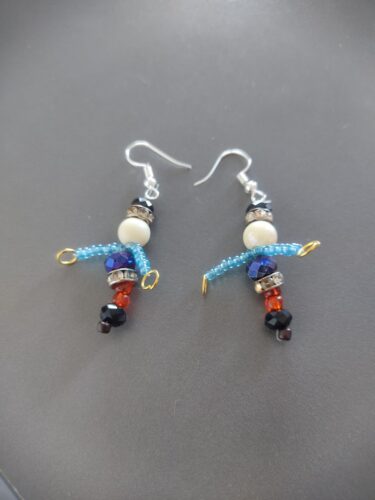 Работа в кружках и студиях.