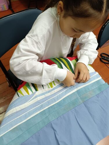 Работа в кружках и студиях.