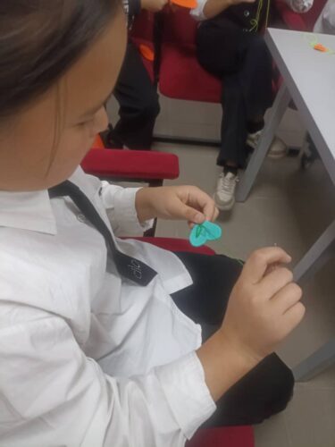 Работа в кружках и студиях.