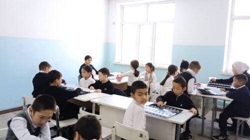 Работа в кружках и студиях.