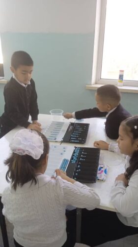 Работа в кружках и студиях.