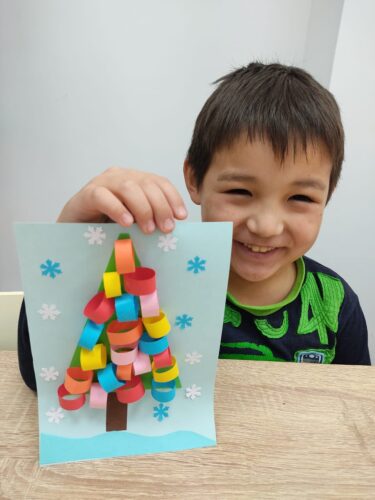 Работа в кружках и студиях.