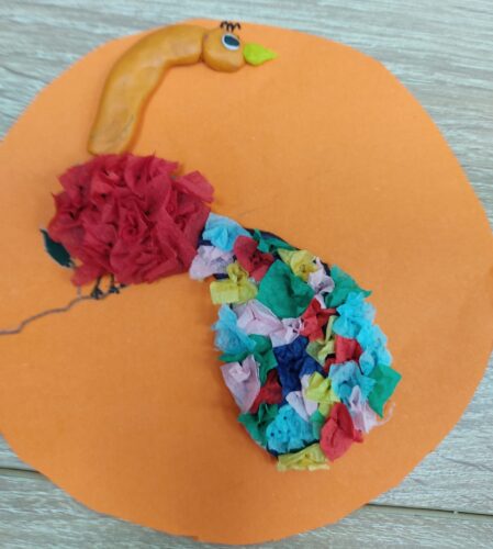 Работа в кружках и студиях.