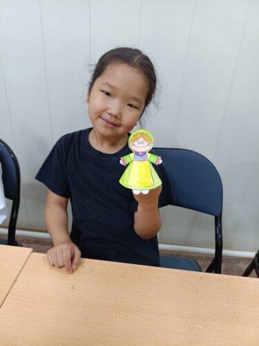 Работа в кружках и студиях.