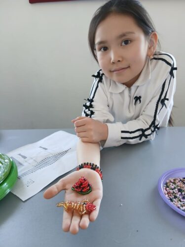 Работа в кружках и студиях.