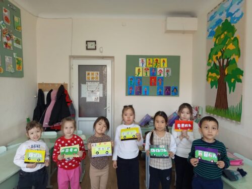 Работа в кружках и студиях.