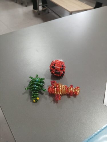 Работа в кружках и студиях.