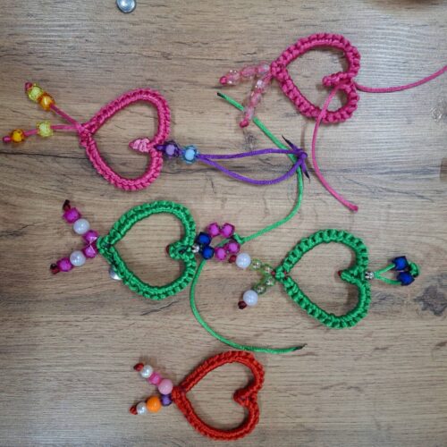 Работа в кружках и студиях.