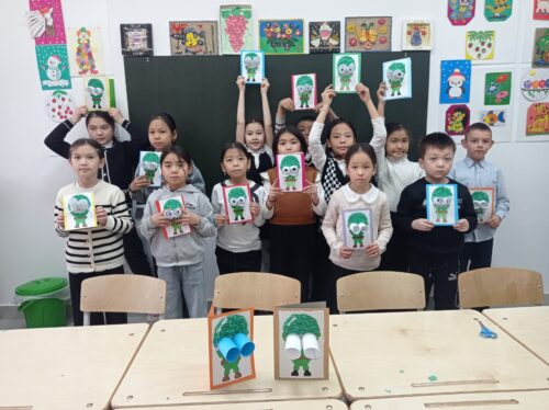 Работа в кружках и студиях.