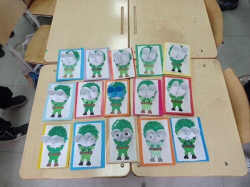 Работа в кружках и студиях.