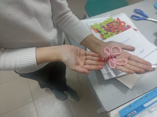 Работа в кружках и студиях.