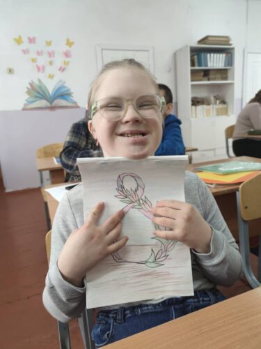 Работа в кружках и студиях.