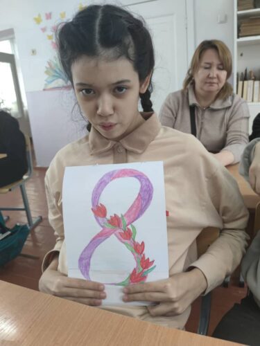 Работа в кружках и студиях.