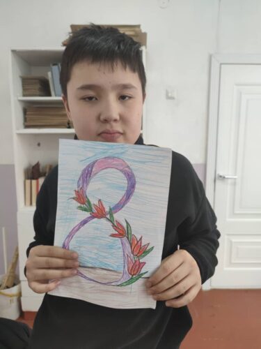 Работа в кружках и студиях.