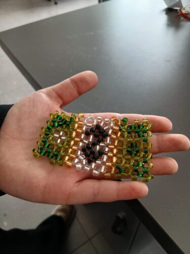 Работа в кружках и студиях.