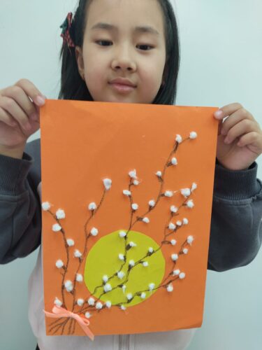 Работа в кружках и студиях.