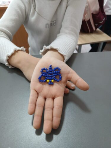 Работа в кружках и студиях.