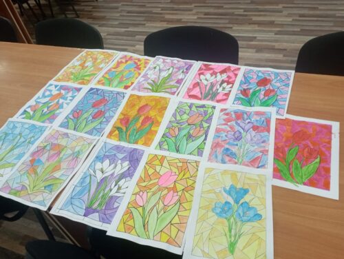 Работа в кружках и студиях.