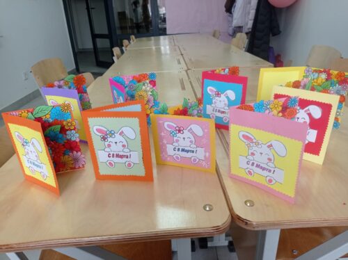 Работа в кружках и студиях.