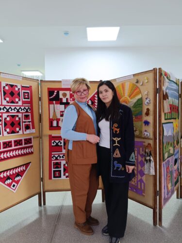 Работа в кружках и студиях.