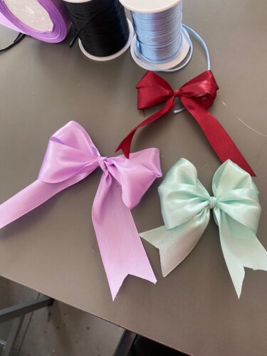 Работа в кружках и студиях.