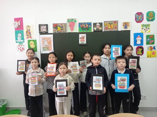 Работа в кружках и студиях.