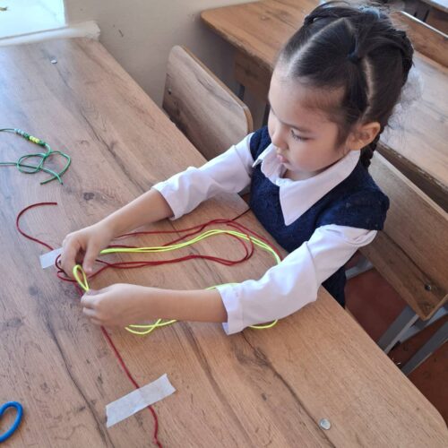 Работа в кружках и студиях.