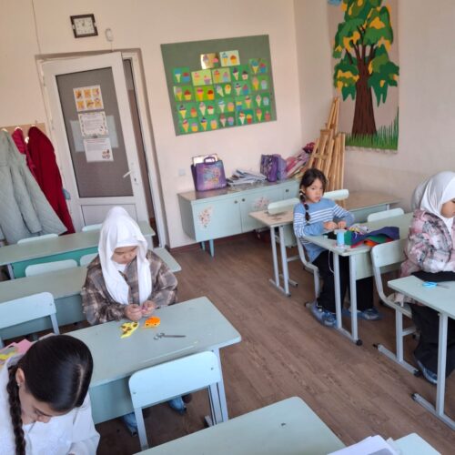 Работа в кружках и студиях.