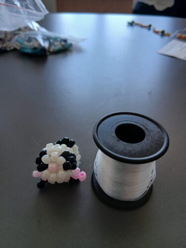 Работа в кружках и студиях.