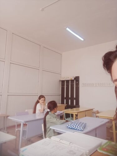 Работа в кружках и студиях.