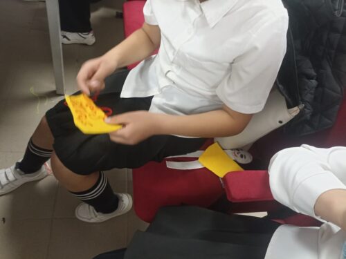 Работа в кружках и студиях.