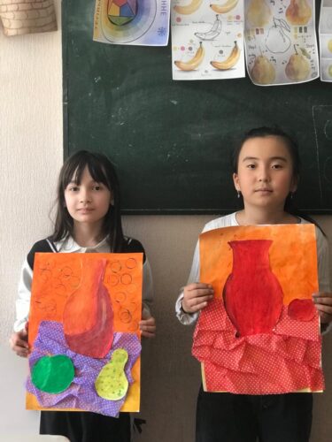 Работа в кружках и студиях.