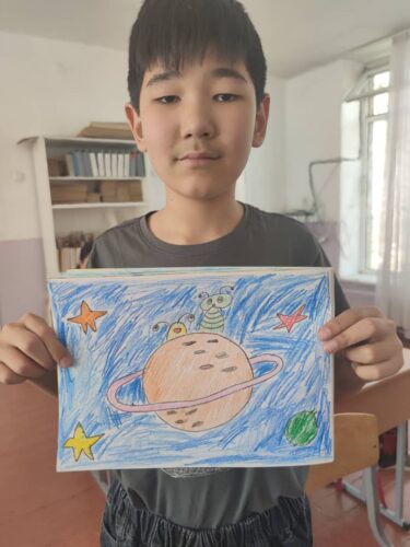 Работа в кружках и студиях.