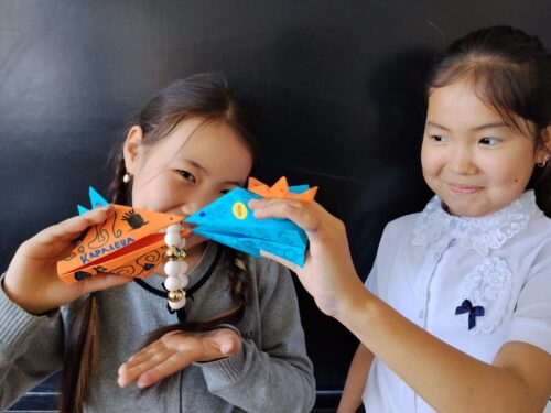 Работа в кружках и студиях.