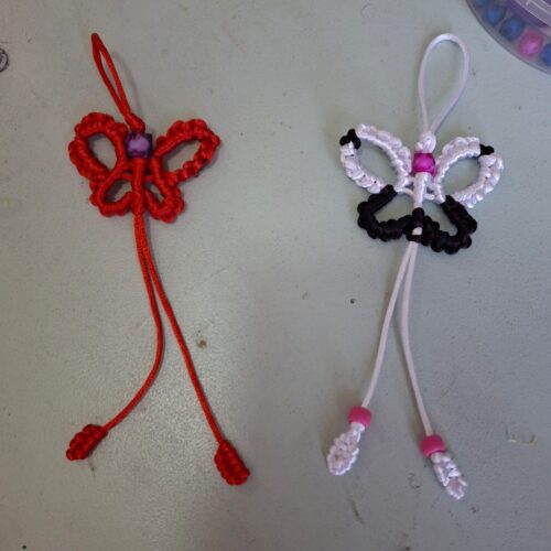 Работа в кружках и студиях.